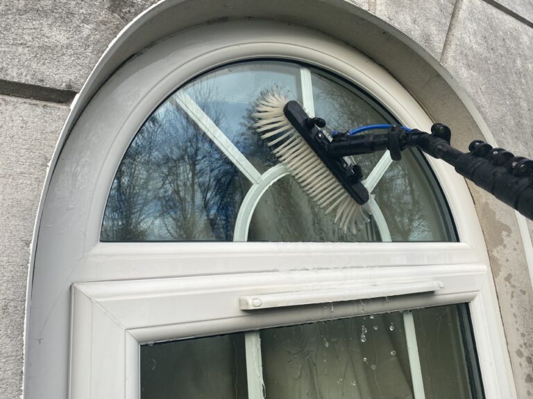 window cleaning fleetwood