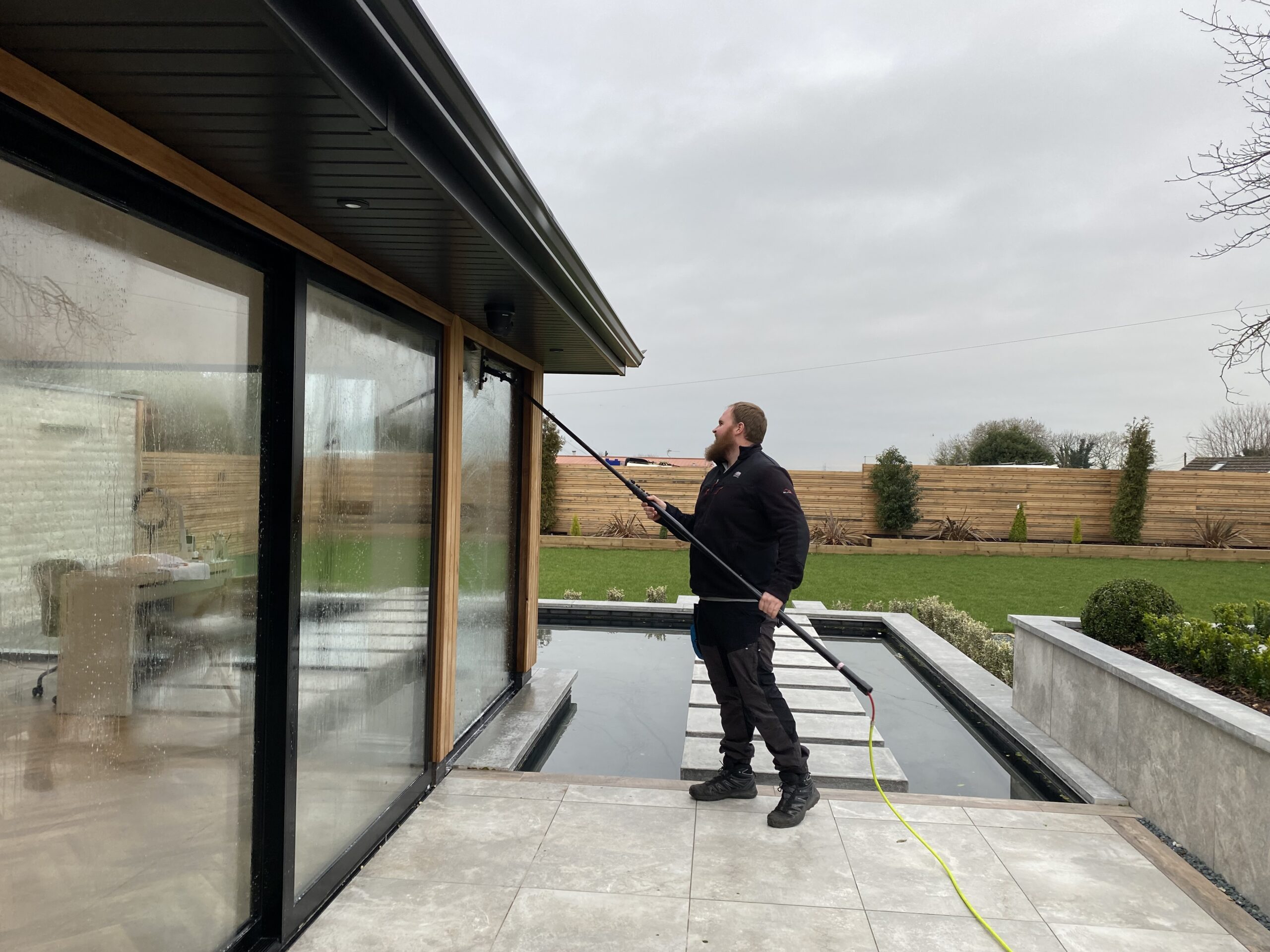 window cleaning blackpool