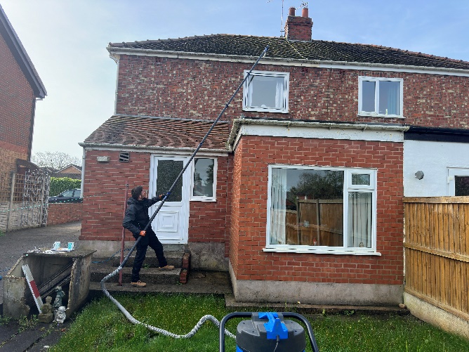 gutter clearing services preston